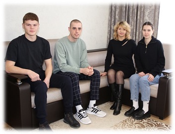 выпускники.jpg