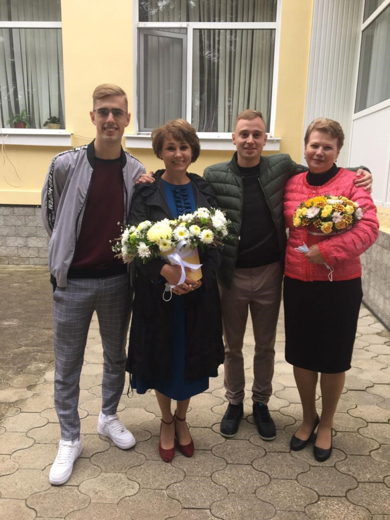 Благодарны Вам, наши мамы.jpg